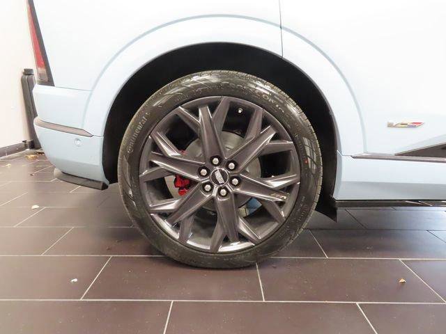 New 2026 Cadillac Optiq V image 14