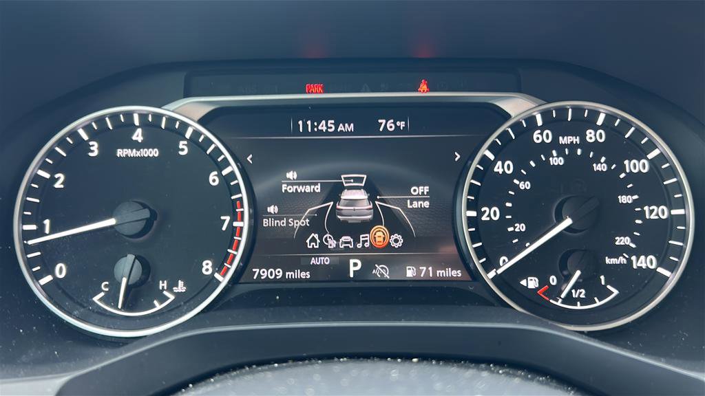 Used 2025 Nissan Pathfinder S AWD/4WD image 25