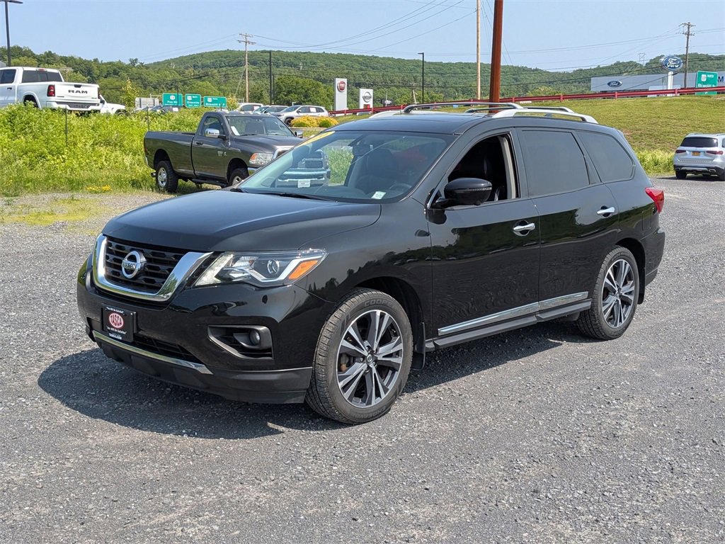 Used 2020 Nissan Pathfinder Platinum image 7