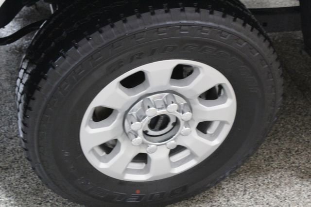 Used 2024 Ford F250 XLT w/ FX4 Off-Road Package image 10