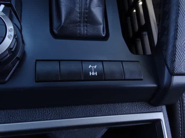 Used 2025 Toyota Tacoma TRD Off-Road image 35