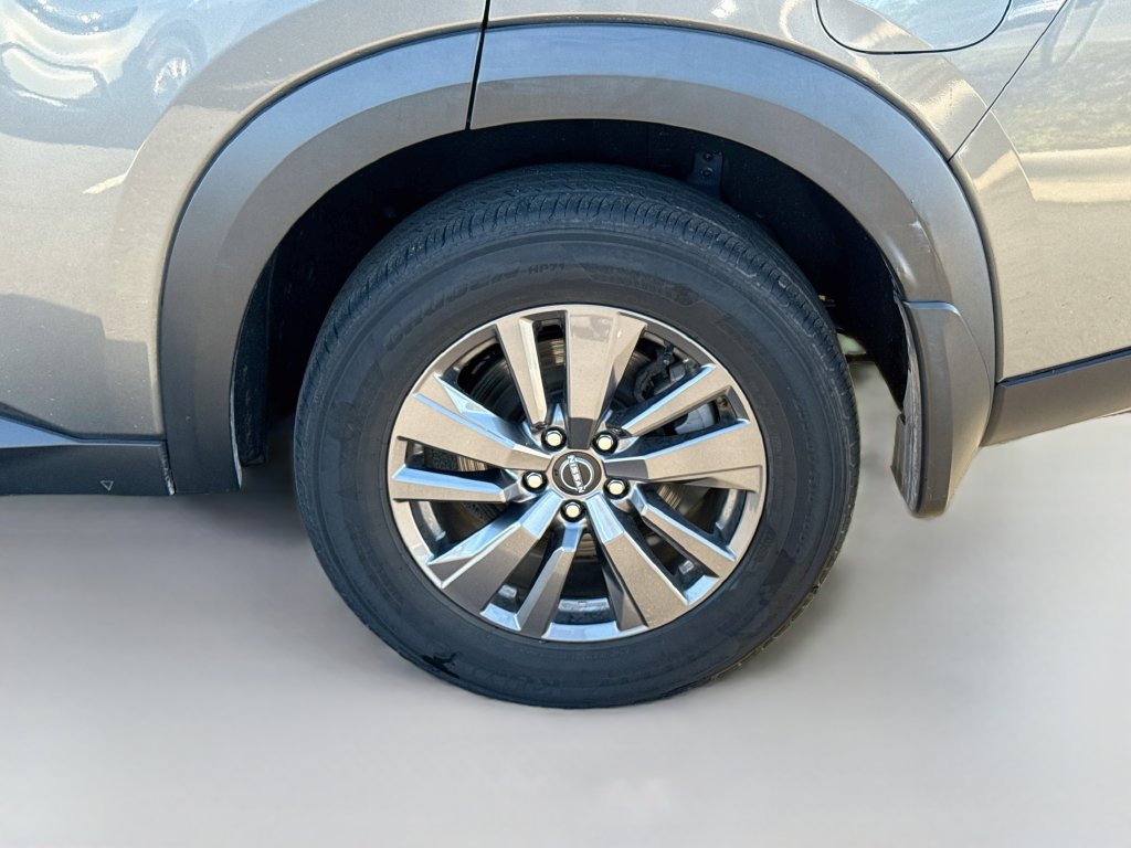Used 2024 Nissan Pathfinder S FWD image 33