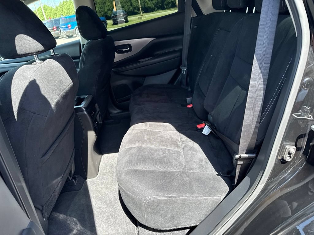 Used 2021 Nissan Murano SV w/ Cargo Package FWD image 18