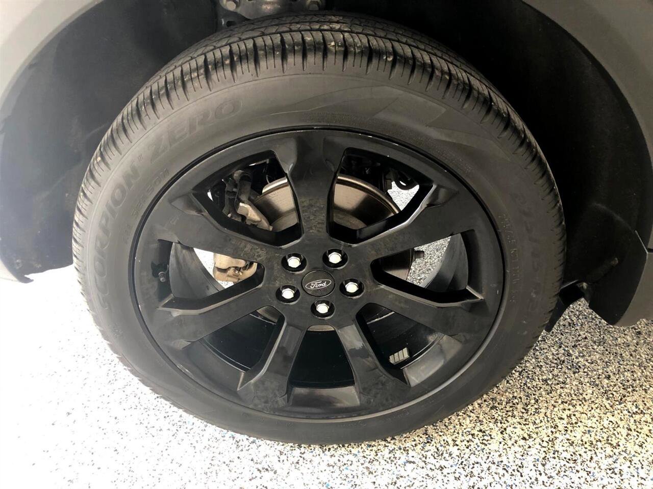 Used 2023 Ford Explorer ST-Line w/ Class IV Trailer Tow Package image 19