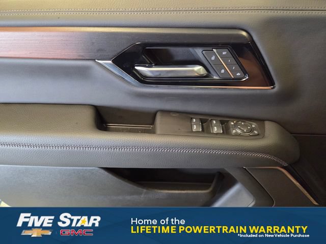 New 2026 GMC Yukon XL Denali w/ LPO, Floor Liner Package AWD/4WD image 27