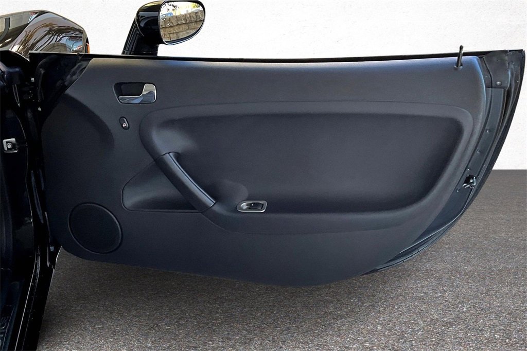 Used 2008 Pontiac Solstice GXP w/ Premium Package image 21