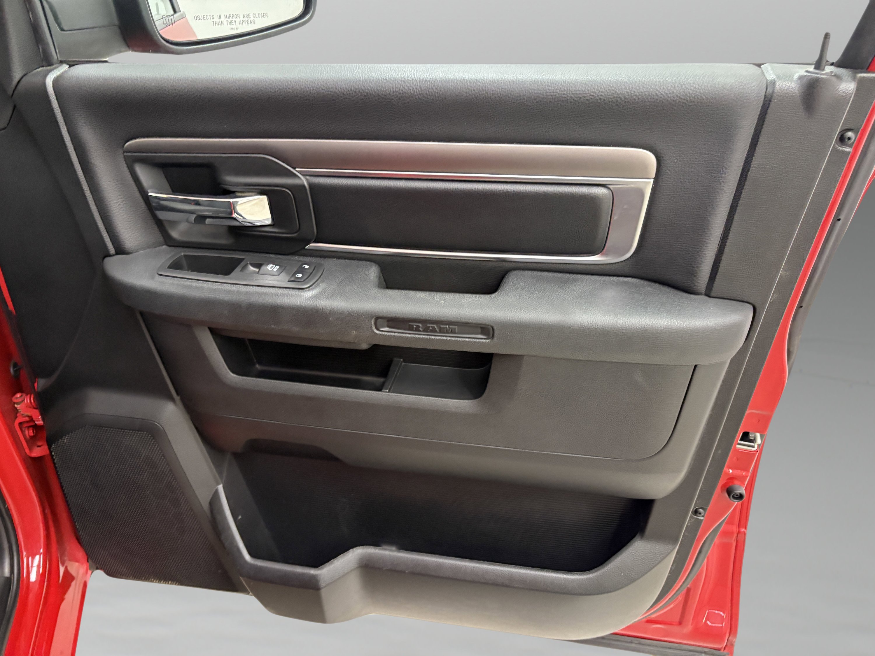 Used 2024 RAM 1500 Classic Warlock RWD image 24