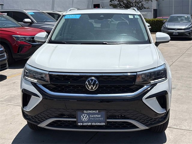 Certified 2024 Volkswagen Taos SE w/ Panoramic Sunroof Package image 17