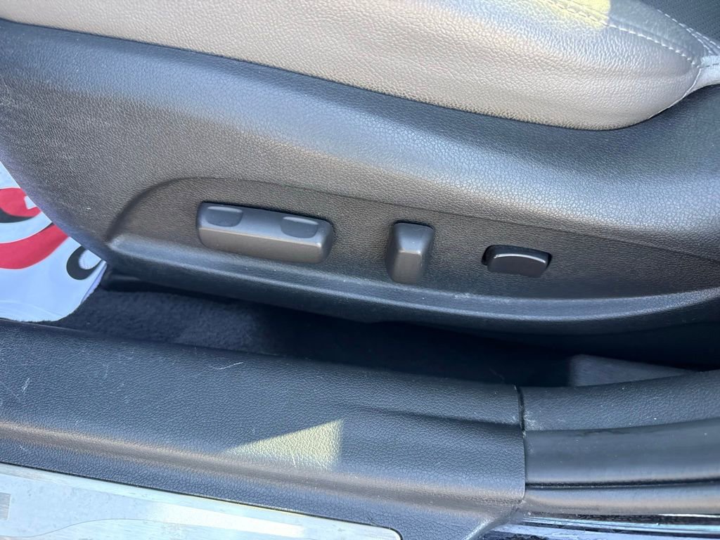 Used 2014 Hyundai Sonata Limited w/ Panoramic Sunroof Package 02 image 16