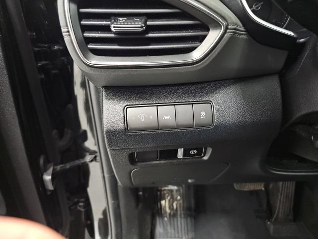 Used 2022 Hyundai Santa Fe SEL AWD/4WD image 16