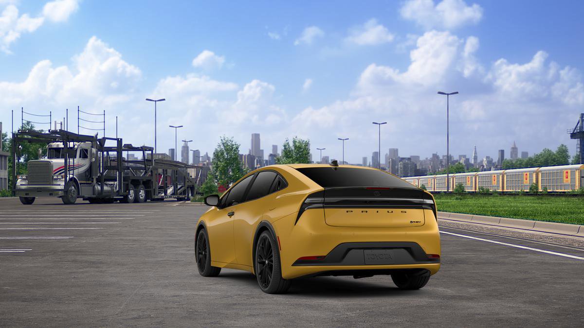 New 2026 Toyota Prius Plug-In Hybrid image 9