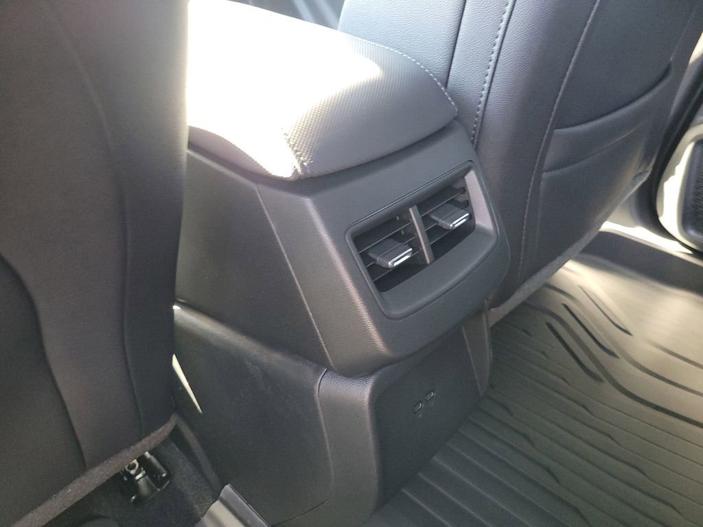 New 2026 Chevrolet Equinox EV LT image 20