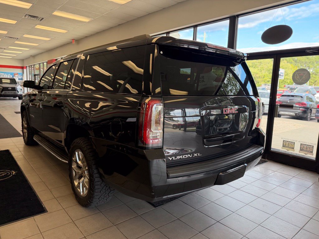 Used 2020 GMC Yukon XL SLT AWD/4WD image 4