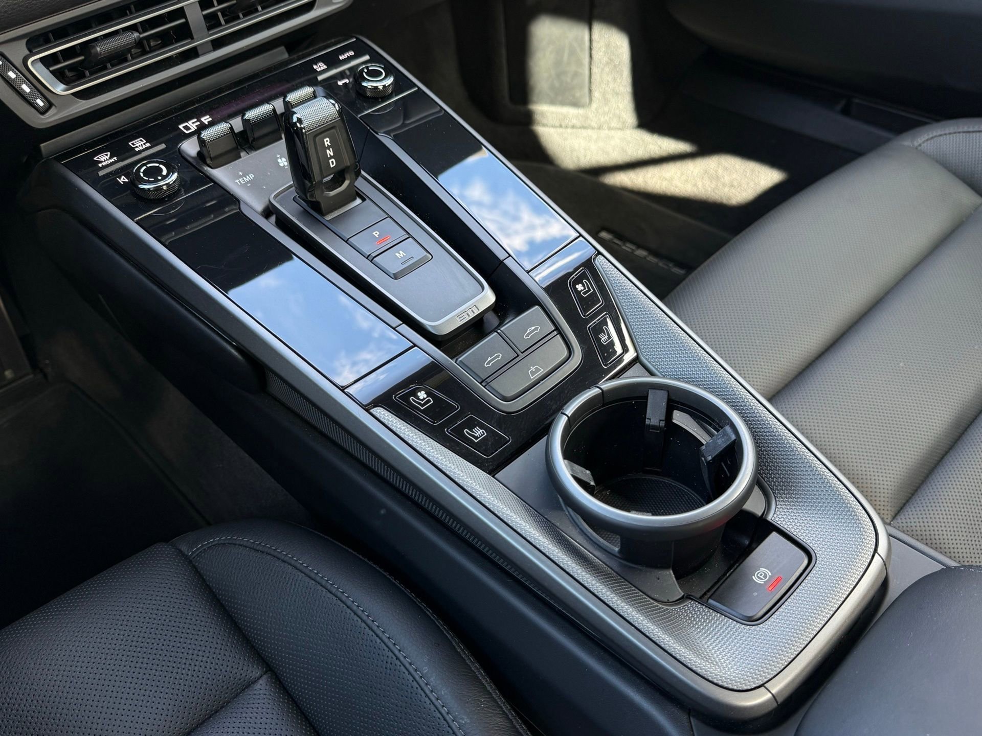 Certified 2024 Porsche 911 Carrera image 21