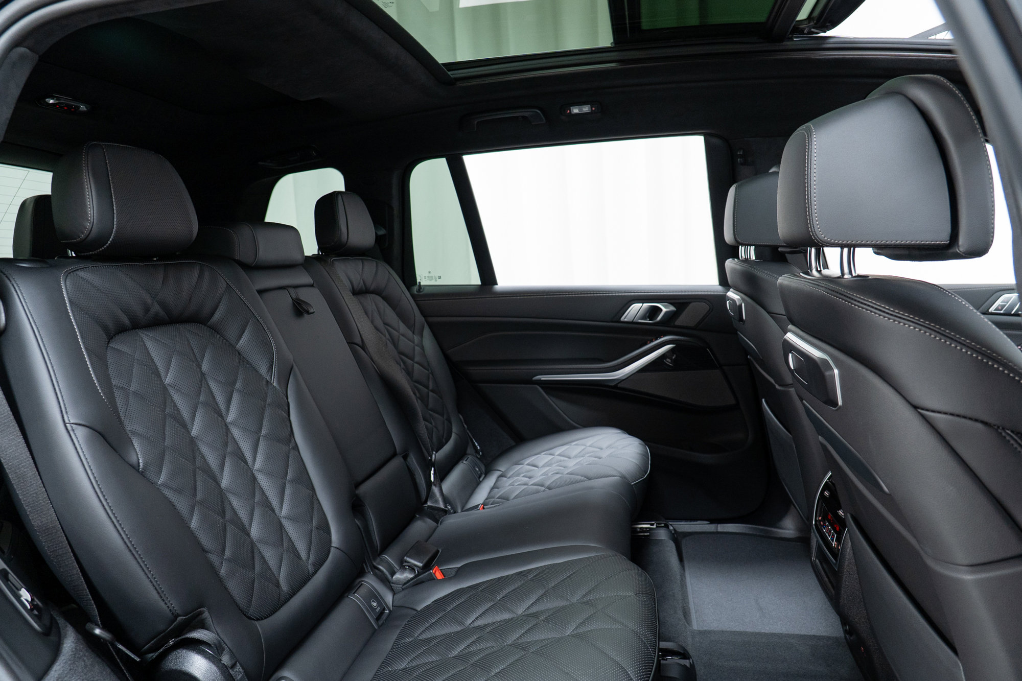 New 2026 BMW X7 xDrive40i w/ M Sport Package image 24