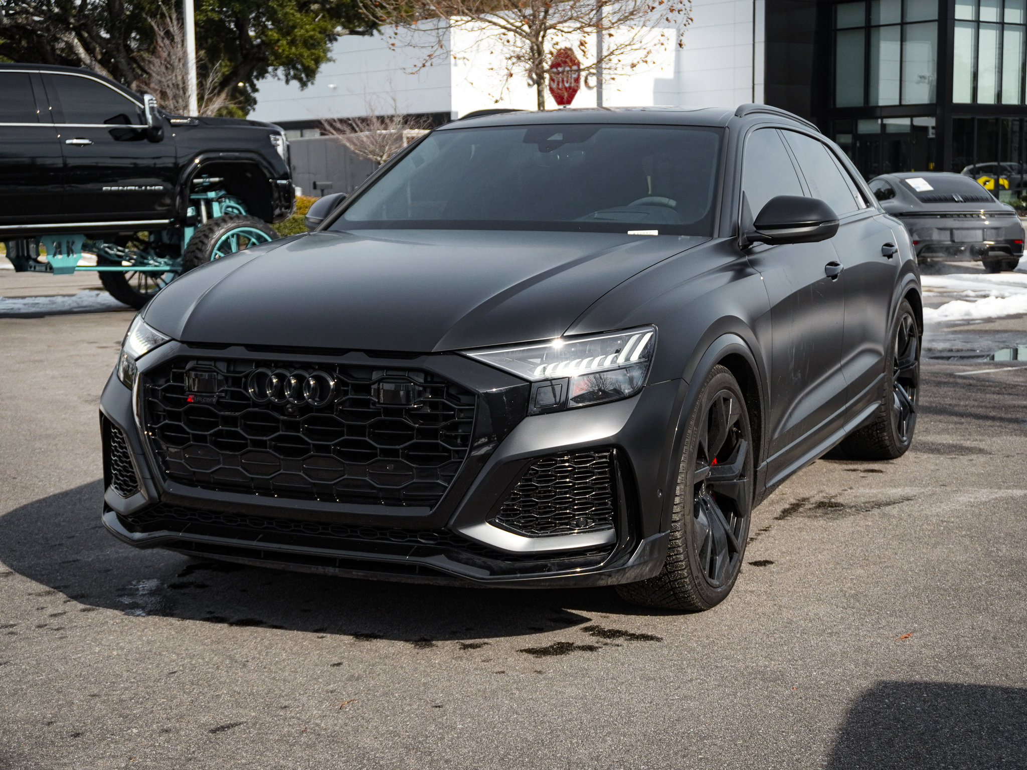 Used 2022 Audi RS Q8 image 5