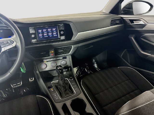 Used 2024 Volkswagen Jetta Sport FWD image 25