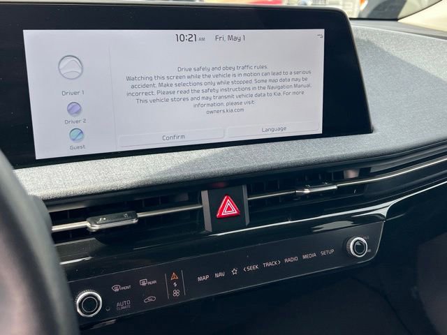 Certified 2024 Kia EV6 Light AWD/4WD image 19