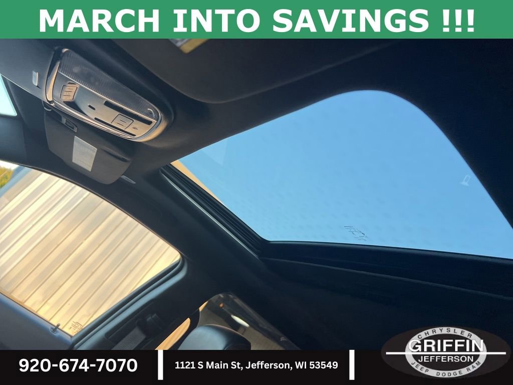 Used 2023 Dodge Durango GT image 19