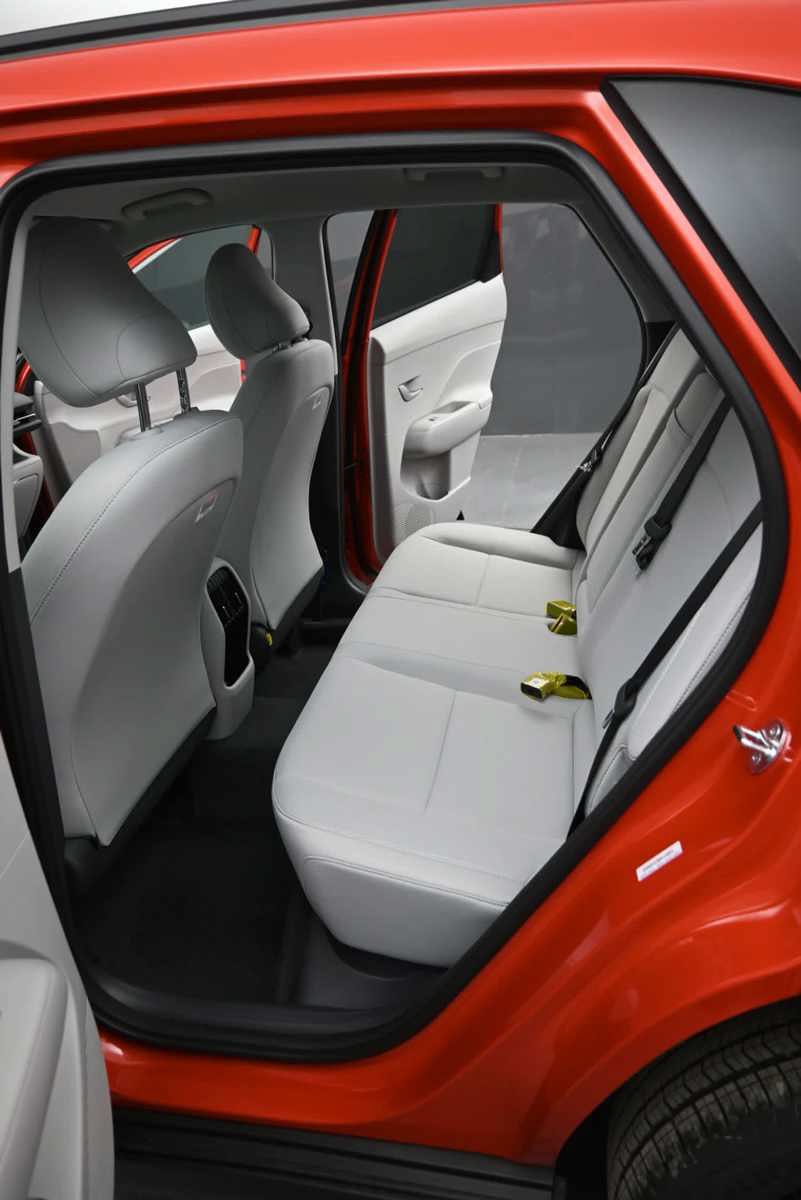 New 2026 Hyundai Kona SEL Sport AWD/4WD image 15