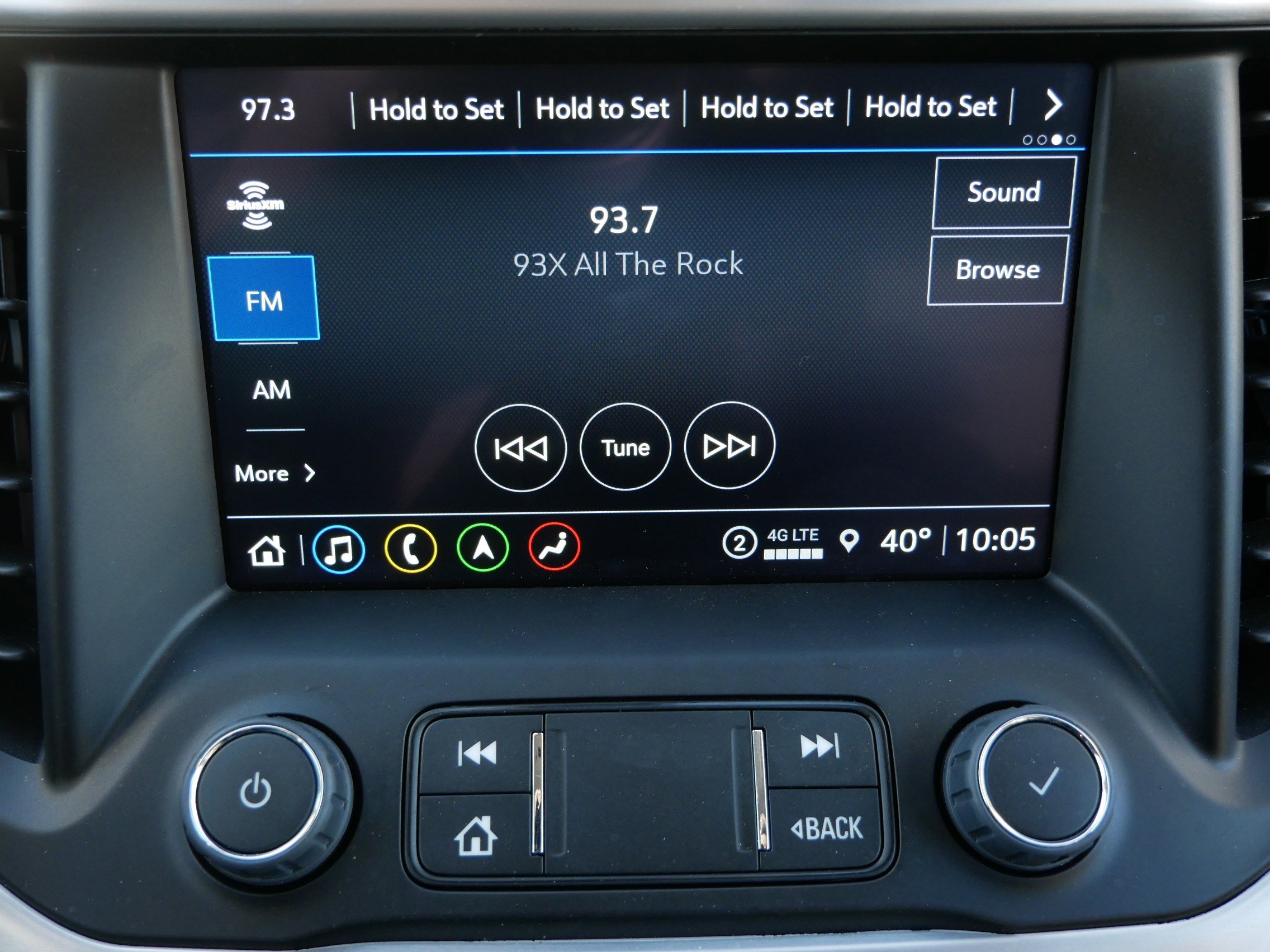 Used 2023 GMC Acadia SLT w/ Technology Package image 22