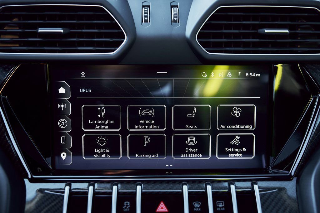 Used 2024 Lamborghini Urus Performante image 81