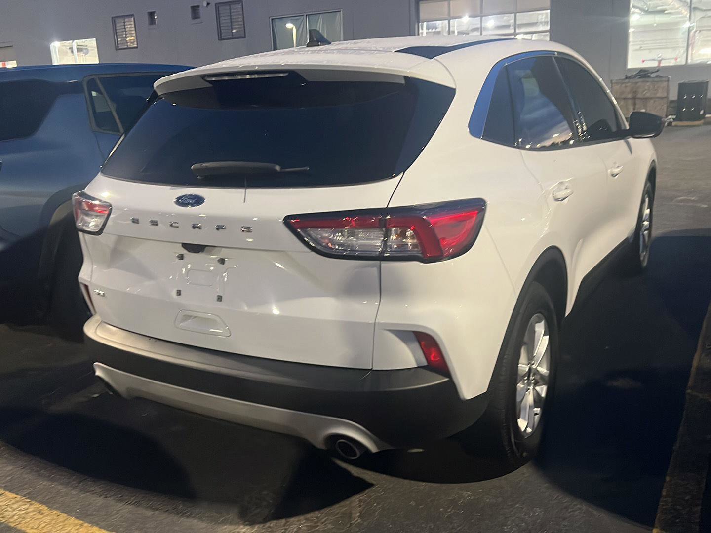 Used 2022 Ford Escape SE image 8