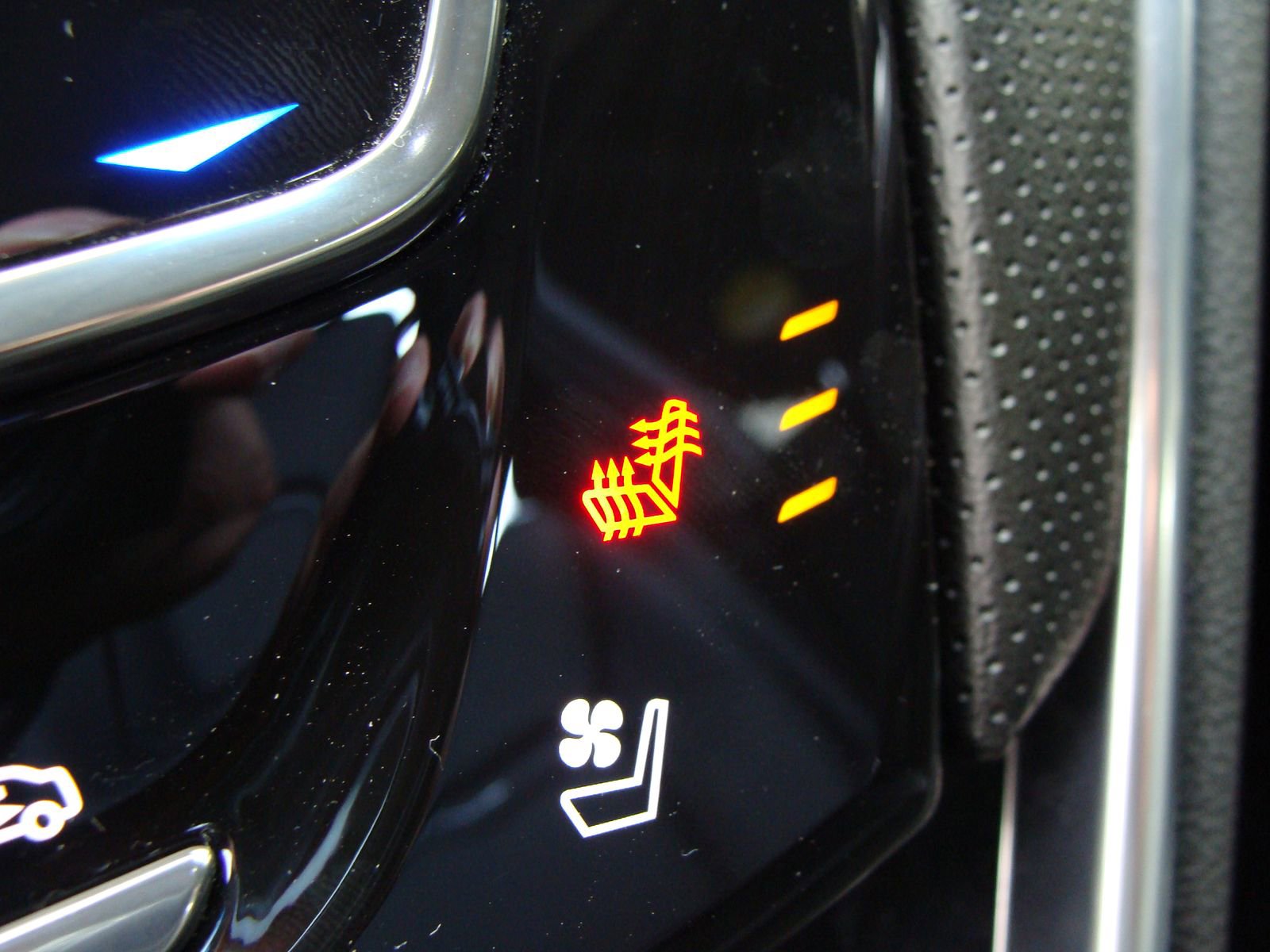 Used 2014 Cadillac XTS Premium image 22