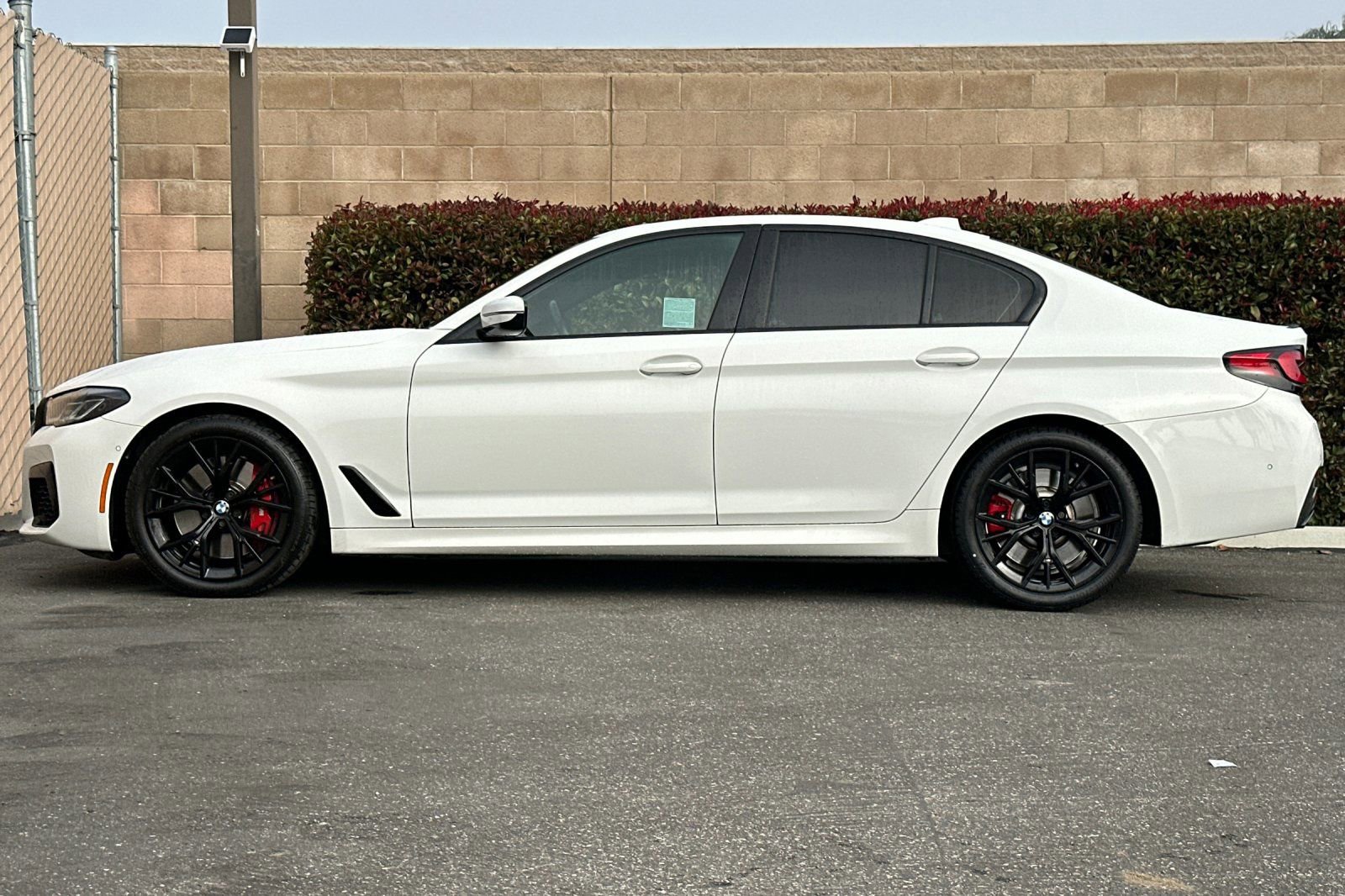 Used 2023 BMW 540i w/ M Sport Package image 7