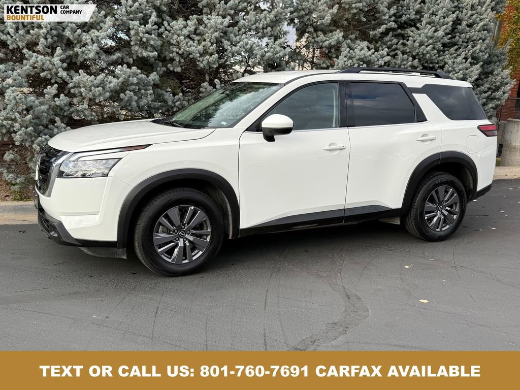 Used 2025 Nissan Pathfinder SV