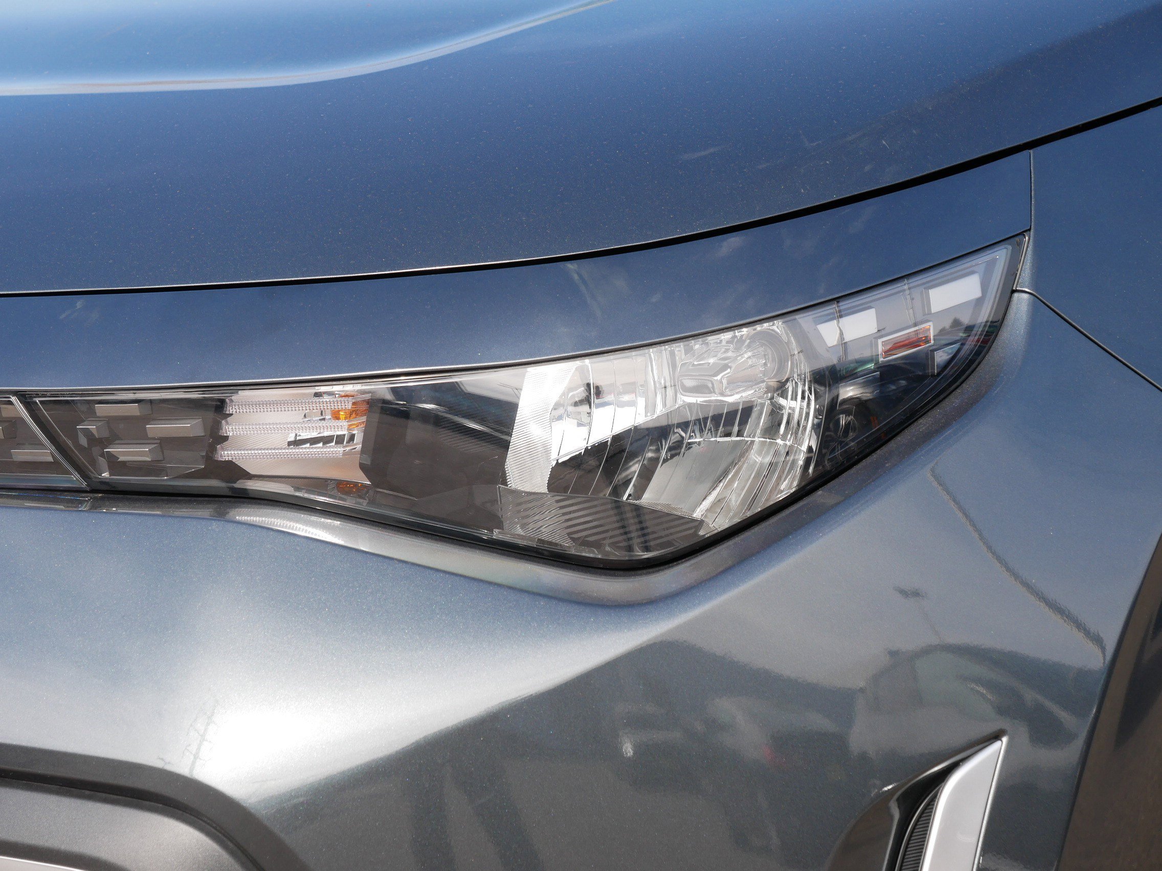Certified 2025 Kia Soul LX w/ LX Technology Package FWD image 16