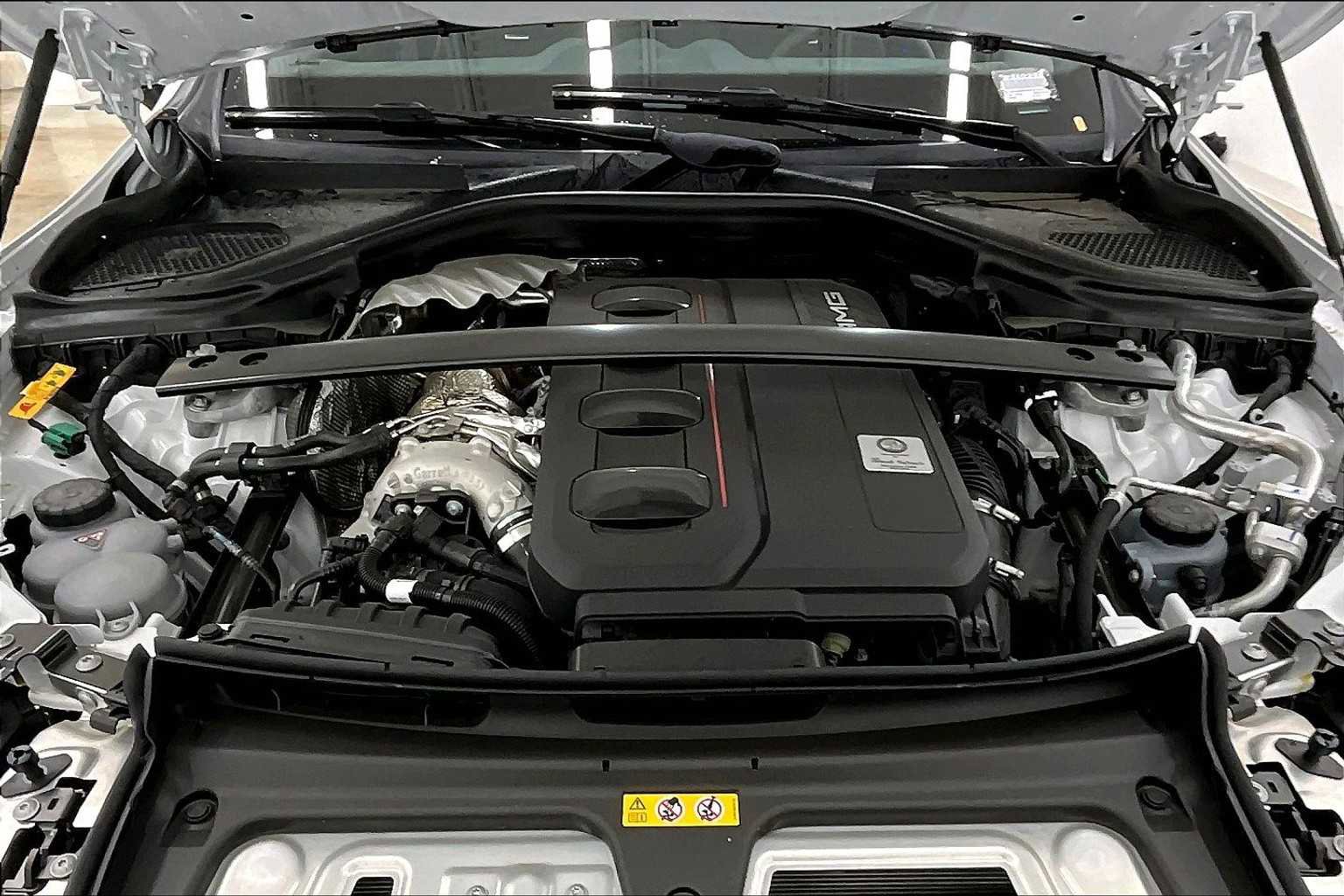 New 2025 Mercedes-Benz GLC 63 AMG S image 16