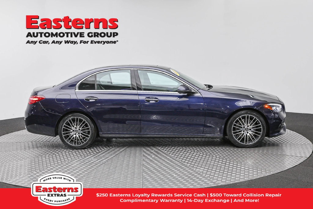 Used 2023 Mercedes-Benz C 300 4MATIC Sedan image 5