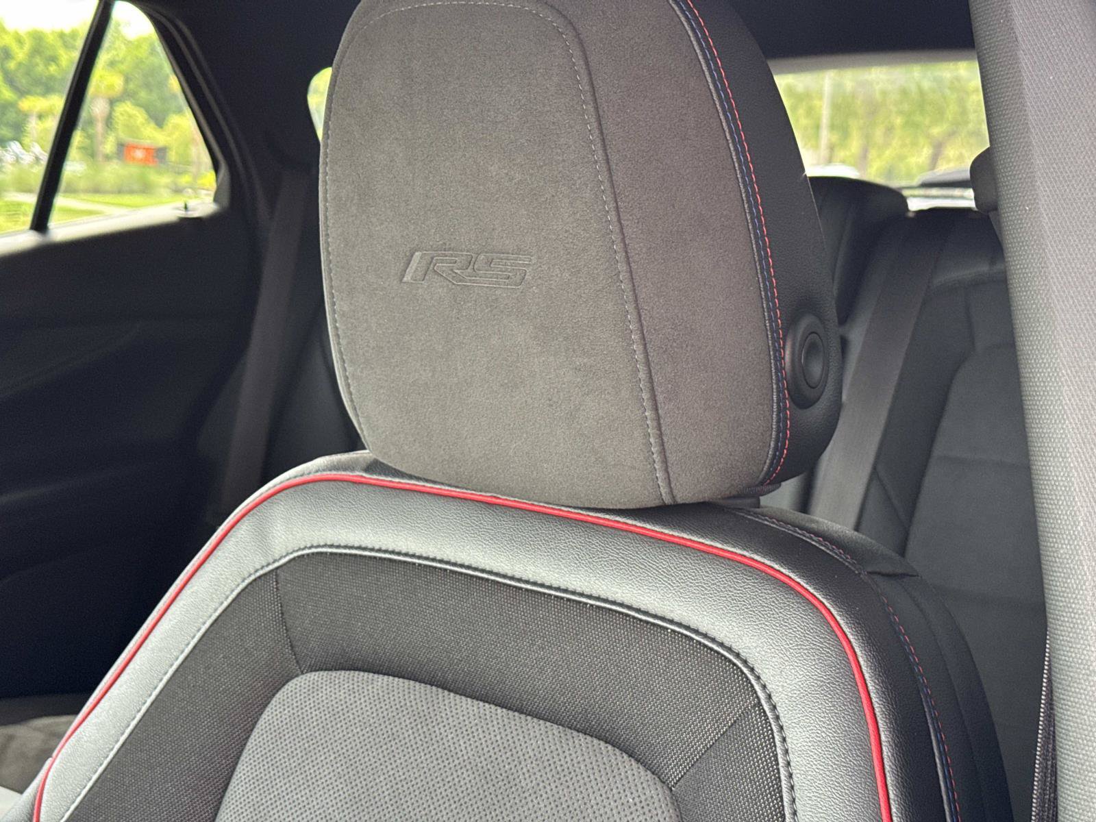 Used 2025 Chevrolet Blazer EV RS AWD/4WD image 14