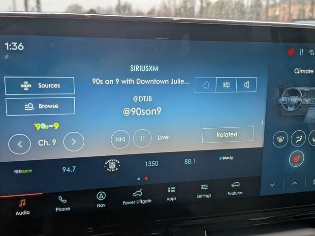 Used 2023 Lincoln Navigator Reserve image 21