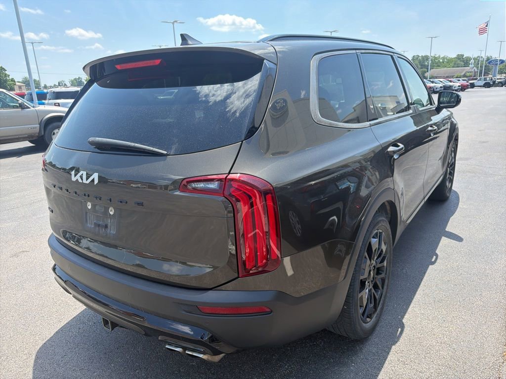 Used 2022 Kia Telluride SX w/ SX Prestige Package AWD/4WD image 4