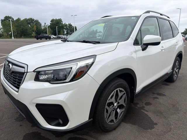Used 2021 Subaru Forester Premium AWD/4WD image 2
