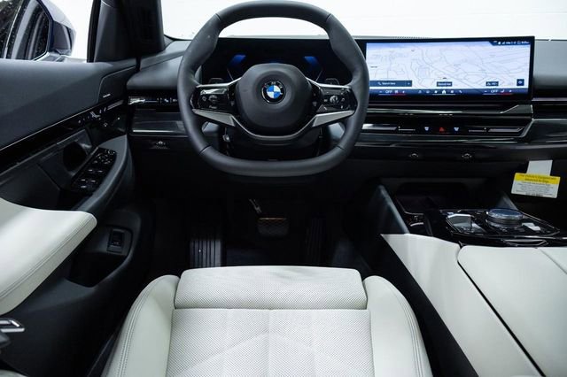 New 2026 BMW 530i xDrive image 4