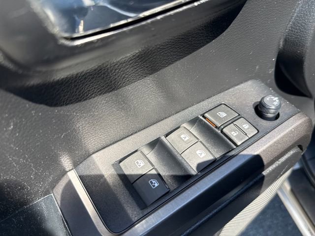 Used 2021 Toyota Tacoma TRD Sport w/ Blackout Package (TMS) AWD/4WD image 10