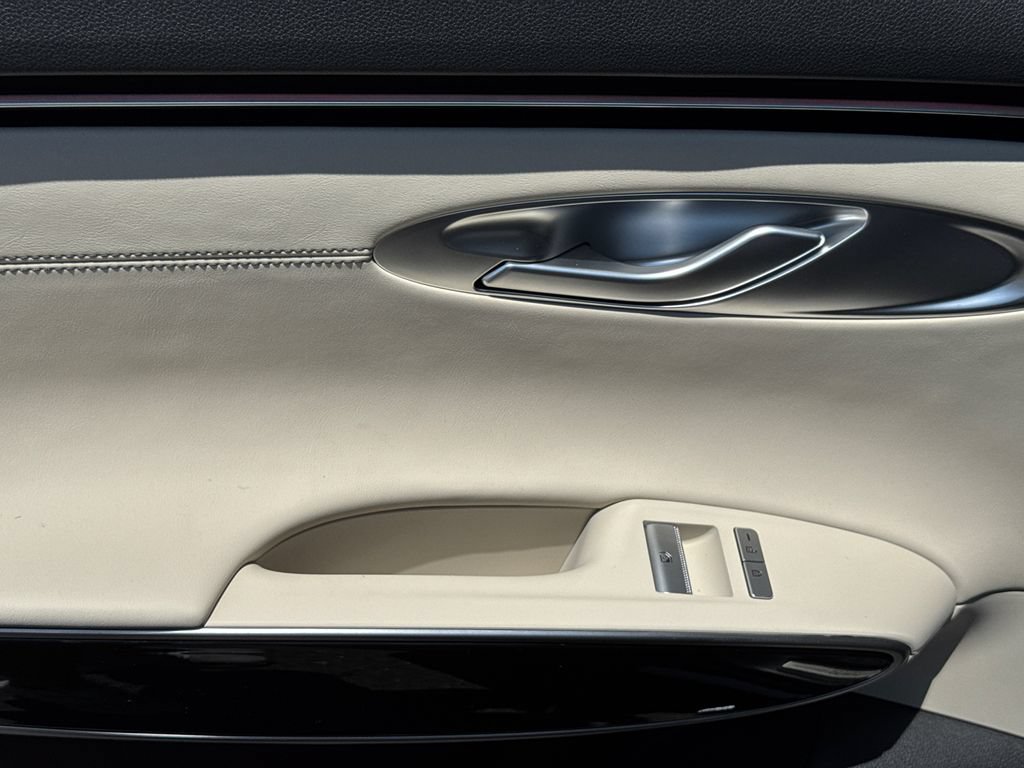 New 2027 Genesis GV70 2.5T AWD/4WD image 24