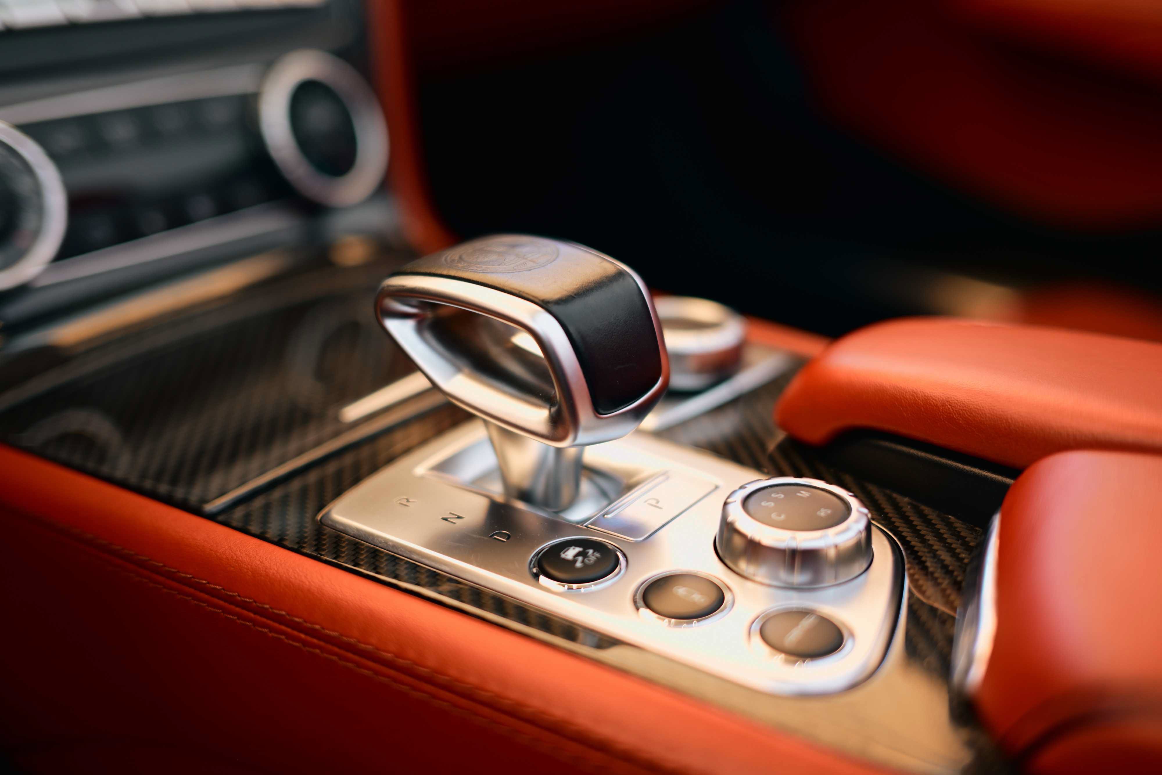 Used 2013 Mercedes-Benz SL 63 AMG image 23