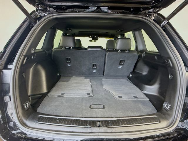 Used 2024 Jeep Grand Cherokee Altitude image 25