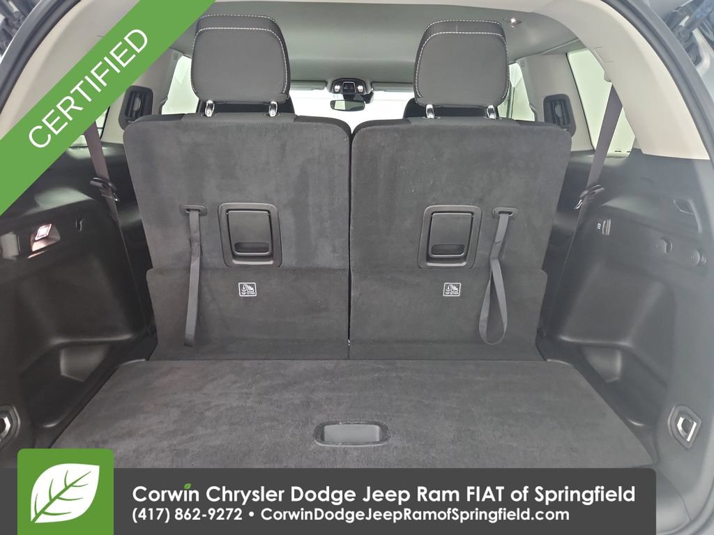 Used 2023 Jeep Grand Cherokee L Laredo AWD/4WD image 30