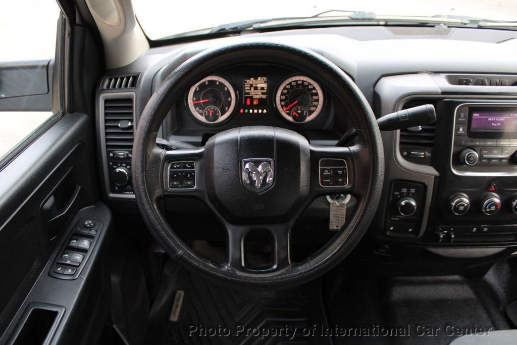 Used 2017 RAM 3500 Tradesman w/ Chrome Appearance Group image 13