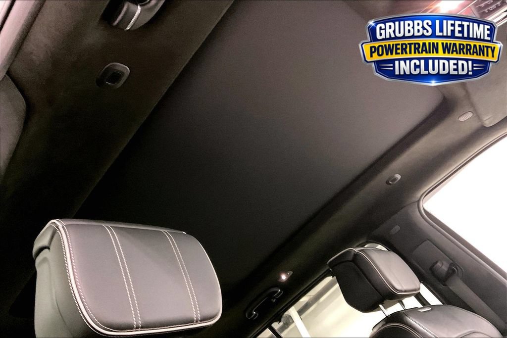 Used 2022 Jeep Grand Wagoneer Series II AWD/4WD image 21