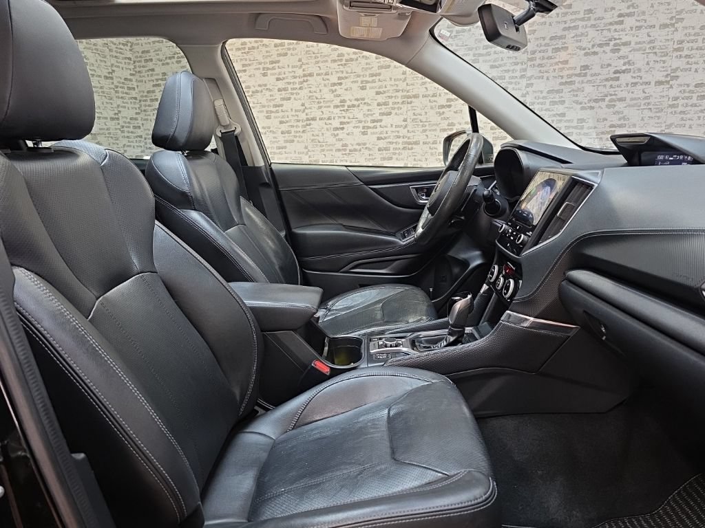 Used 2021 Subaru Forester Touring AWD/4WD image 8