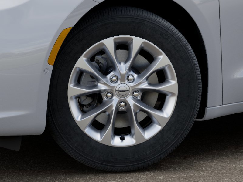 New 2026 Chrysler Pacifica Limited image 8