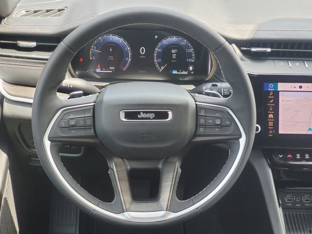 New 2026 Jeep Grand Cherokee Limited AWD/4WD image 18