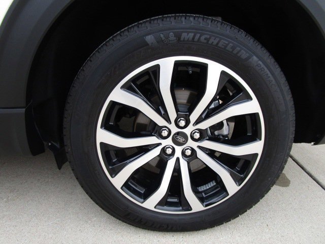 Used 2025 Ford Explorer ST-Line AWD/4WD image 10