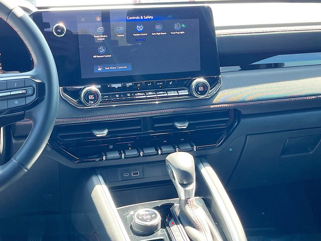 Used 2023 Chevrolet Colorado Z71 w/ Z71 Convenience Package 2 image 22